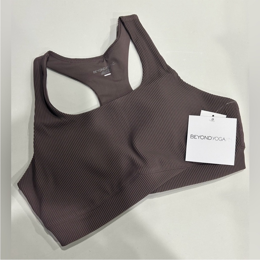 Beyond Yoga Women's Medium Impulse Ribbed Bra Noctural Woodland NWT Racerback